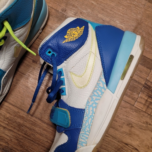 Nike Air Jordan Legacy 312 Fly Sz 7 main image 9